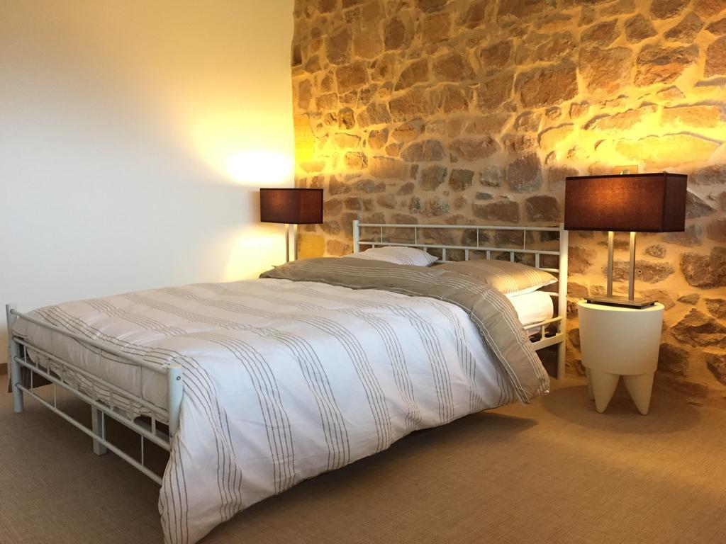 Villa Les Perruchons ancienne grange rénovée avec soin Ozolles Habitación foto